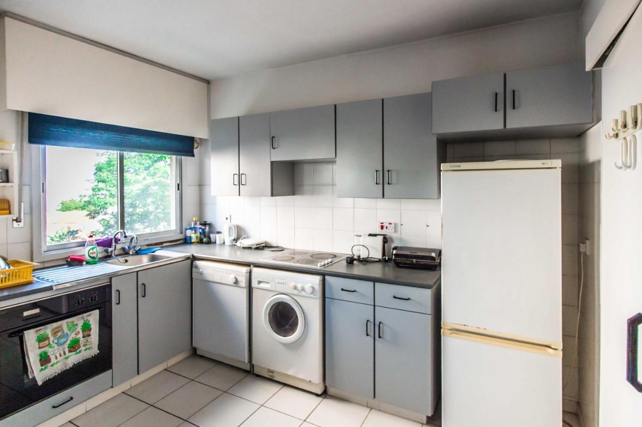 Private Room In A Shared Flat At Best Location Λεμεσός Εξωτερικό φωτογραφία